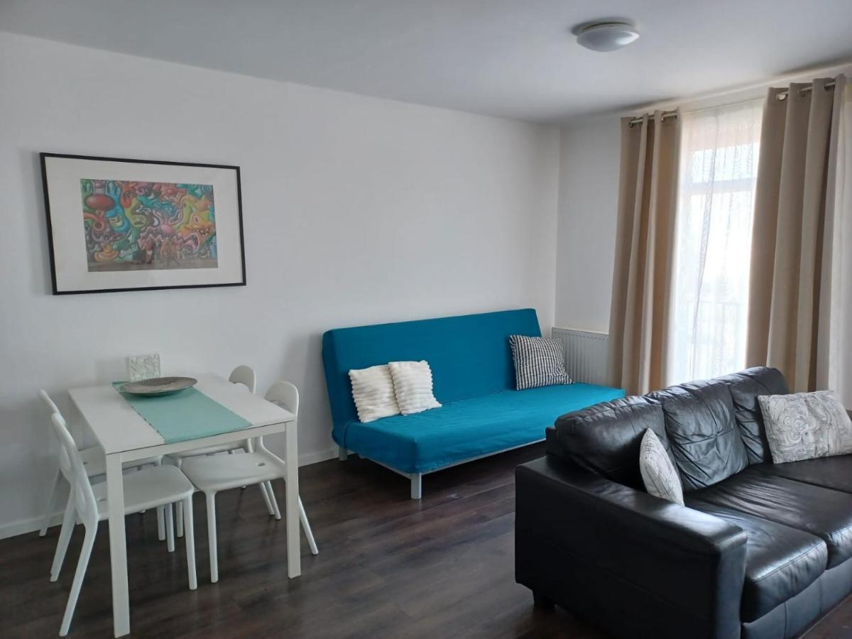 Apartment Husova ปอดเยบราดิ ภายนอก รูปภาพ