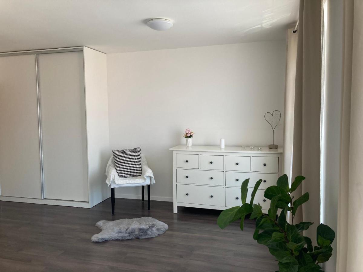 Apartment Husova ปอดเยบราดิ ภายนอก รูปภาพ