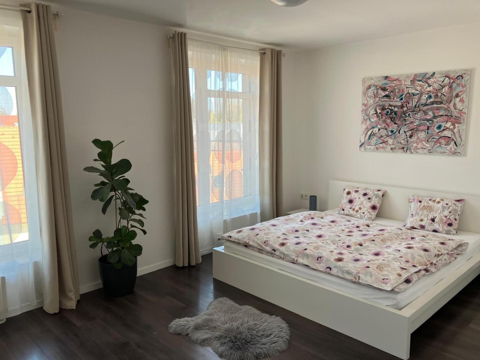 Apartment Husova ปอดเยบราดิ ภายนอก รูปภาพ